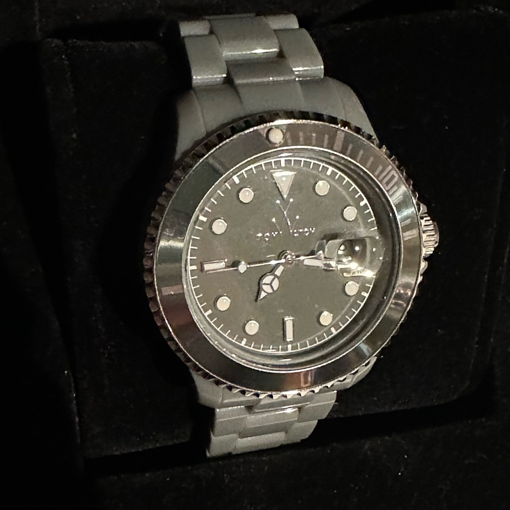 Toy Watch - Picture 2 of 6